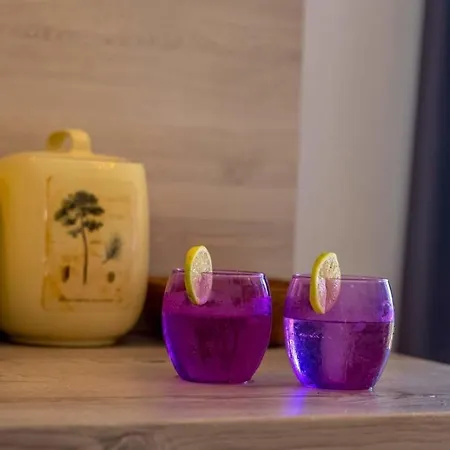 Libra *